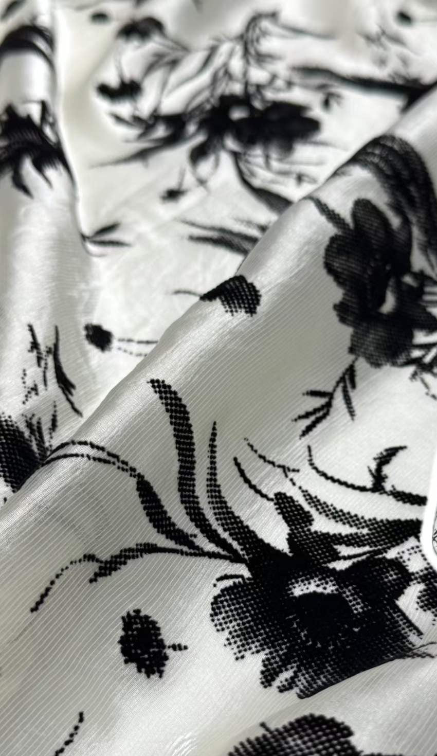 Acetate Flock - Ivory Damask